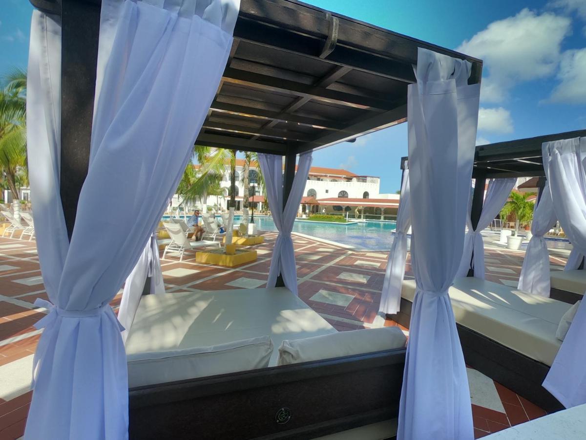 Cozumel Hotel & Resort Tm By Wyndham All Inclusive Exterior foto